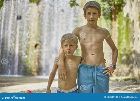 nude boy|For boy lovers : Paraphilias Forum